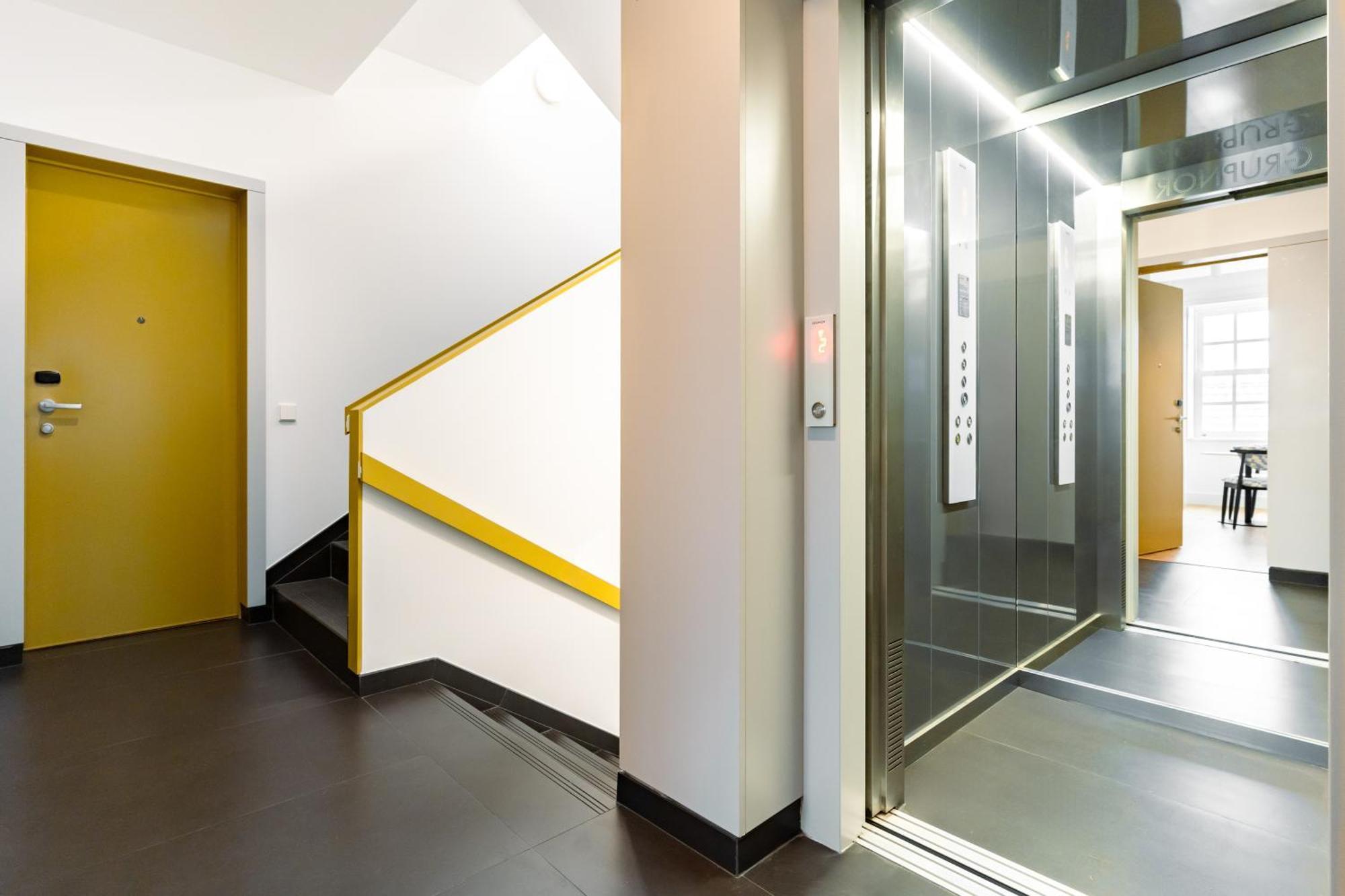 Apartament Feel Porto Clerigos Charm Flats Zewnętrze zdjęcie