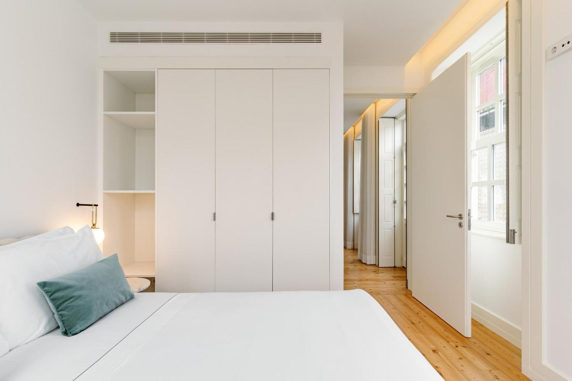 Apartament Feel Porto Clerigos Charm Flats Zewnętrze zdjęcie