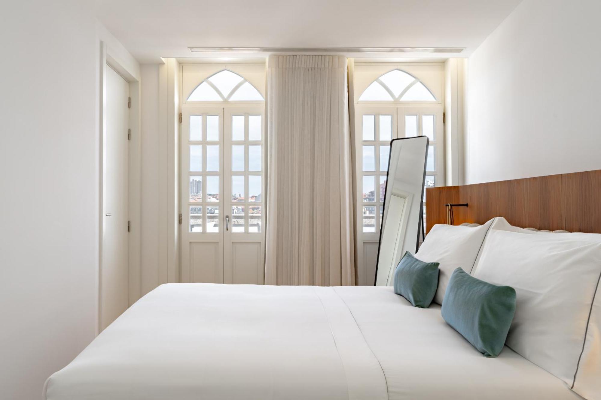 Apartament Feel Porto Clerigos Charm Flats Zewnętrze zdjęcie