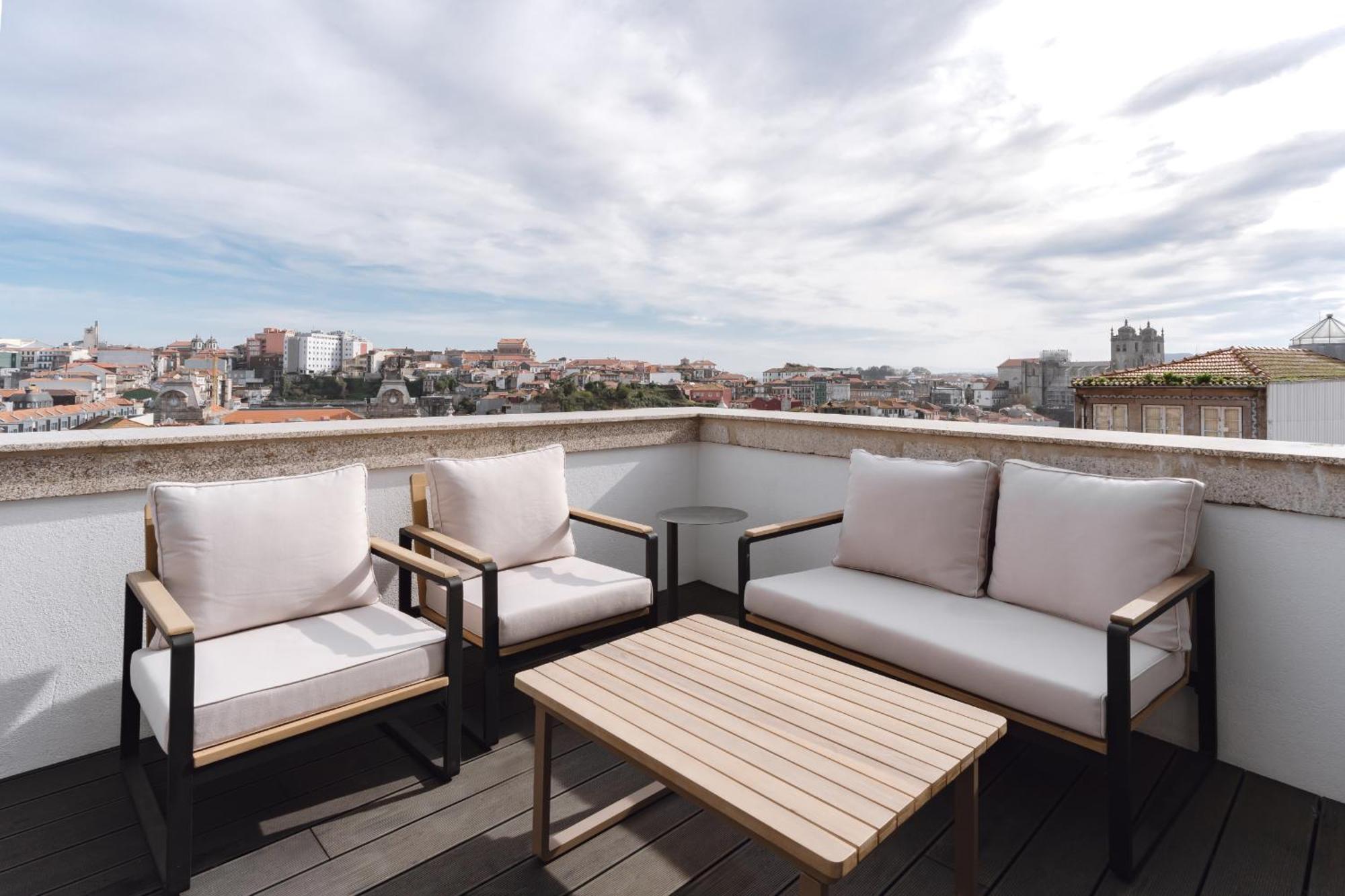Apartament Feel Porto Clerigos Charm Flats Zewnętrze zdjęcie